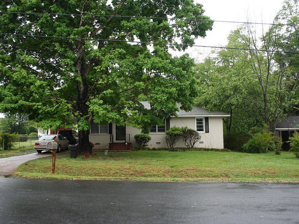 1st image of 1973 Sherwood Dr SE