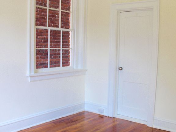 3rd image of 801 N Boulevard APT 4