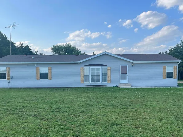 1156 E Barton County Rd, Ellinwood, KS 67526