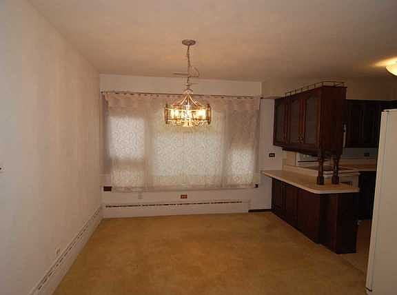 5th image of 3544 Cuyler Ave