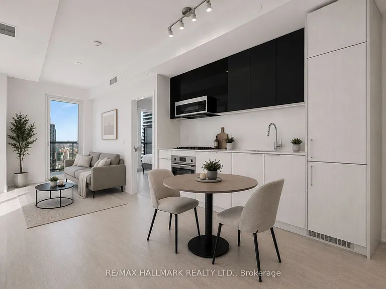 308 Jarvis St #3303 — Photo 3