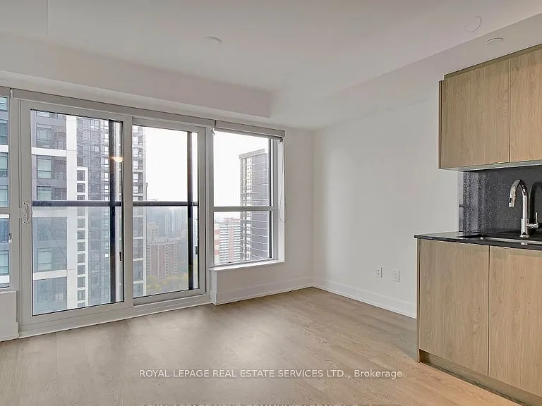 5 Mabelle Ave S #2631 — Photo 8