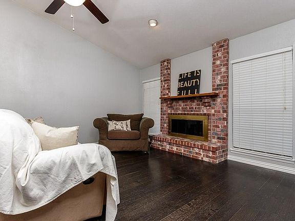 4th image of 4406 Santa Cruz Ln
