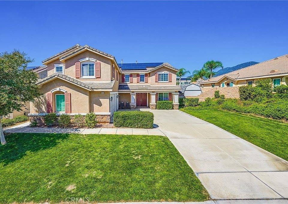 1st image of 6346 N Angels Peak Dr