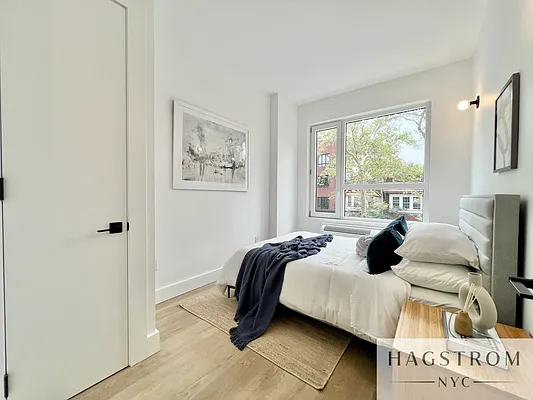 Rented by Hagstrom Management Inc | media 19