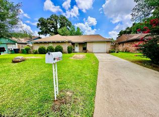 4215 Bayou Vista Dr, Houston, TX 77091