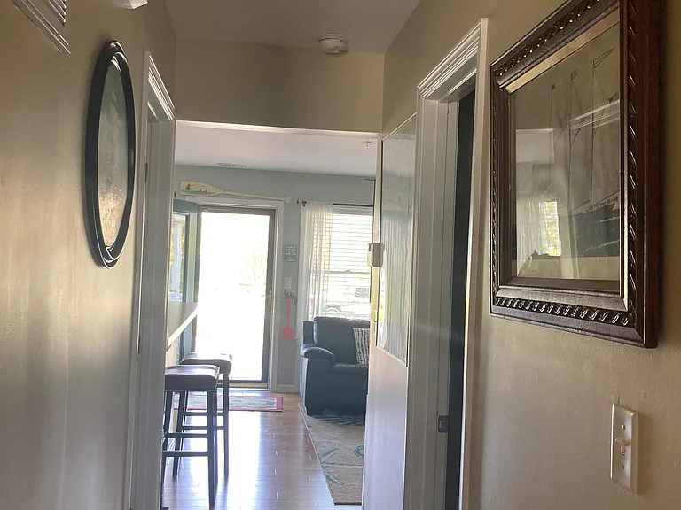528B Washington Ave #528B — Photo 7