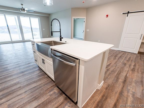 2nd image of 104 Sierra Bay Dr #5B