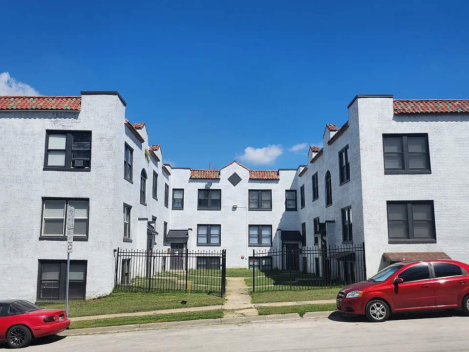 2940 Woolworth Ave #7