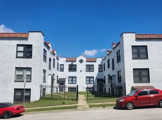 2940 Woolworth Ave #1, Omaha, NE 68105