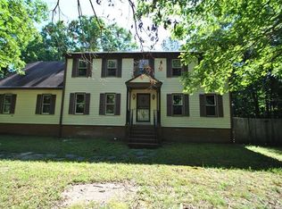 9731 Raven Wing Dr, Chesterfield, VA 23832