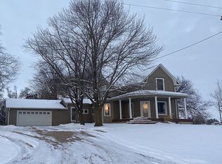 1109 E 2nd St, Stromsburg, NE 68666