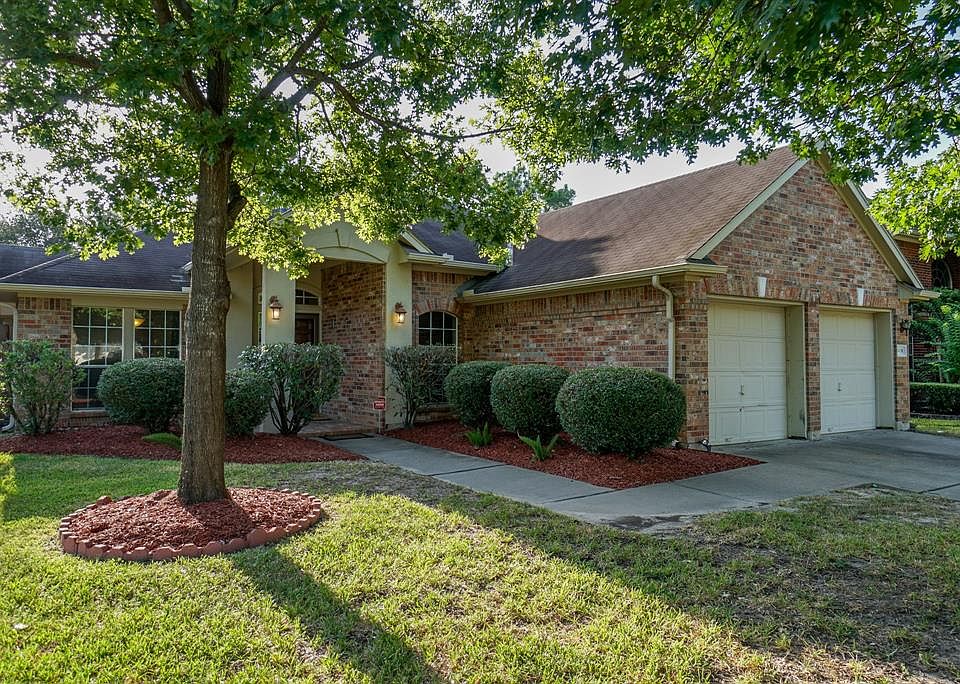 1st image of 9438 Barretts Glen Ct