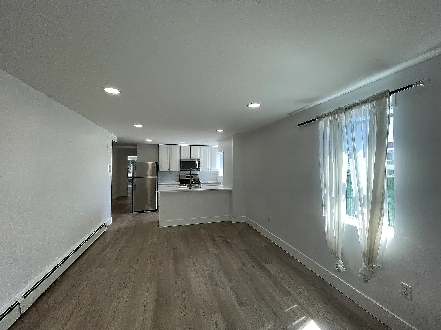 6154 Riverdale Avenue — Photo 4