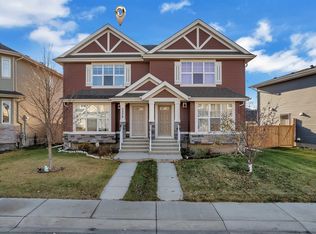 5239 20th Ave SW, Edmonton, AB T6X 1V5