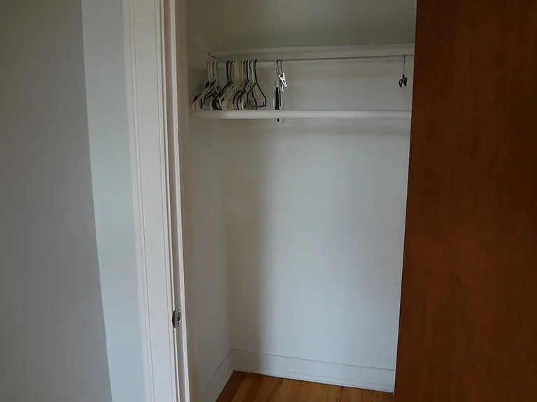 5463 S Ingleside Ave #3W — Photo 7