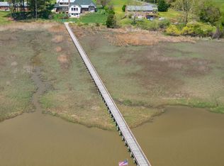 404 Reids Ferry Rd, Suffolk, VA 23434