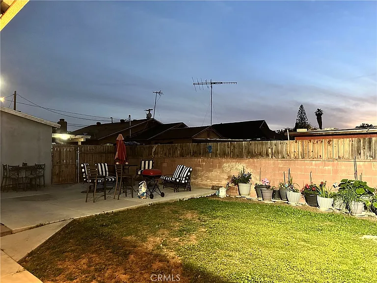 7459 Ysmael Villegas St — Photo 6
