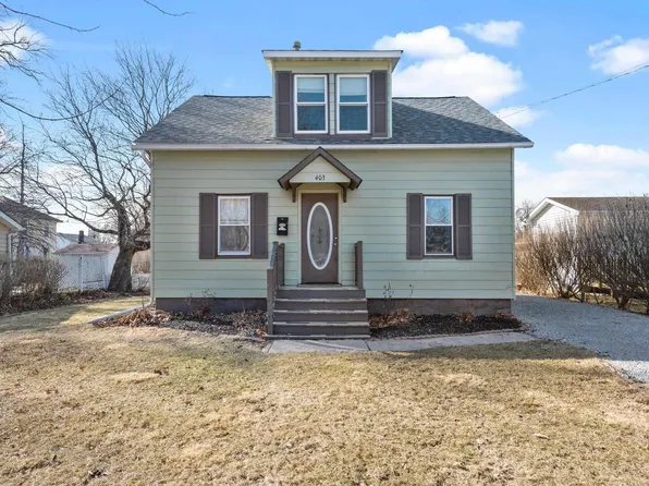 403 NE 4th Ave, Aledo, IL 61231