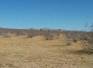 Dachshund Ave, Apple valley, CA 92307