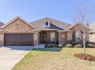 1684 Yukon Dr, Burleson, TX 76028