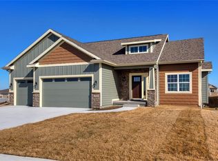 1705 NW Sunset Ln, Grimes, IA 50111