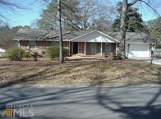 8155 Woodcliff Trl, Riverdale, GA 30274