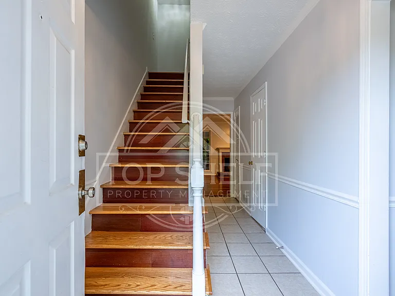 2916 Governors Ct #1 — Photo 3