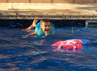 1021 Christobal Ln, Colton, CA 92324