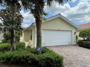 8170 Saint Johns Ct, Wellington, FL 33414