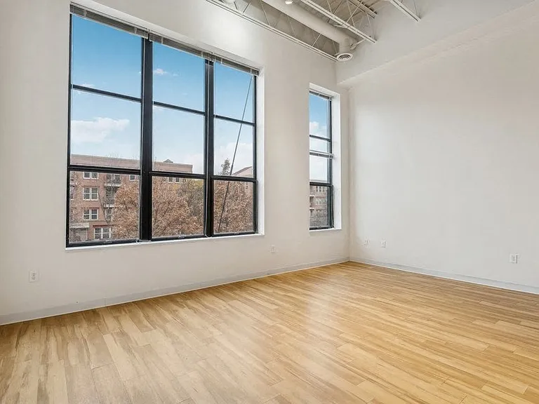 Gaar Scott Historic Lofts — Photo 29