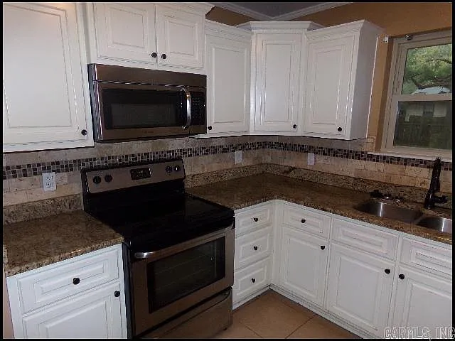 30 Ross Cir — Photo 3