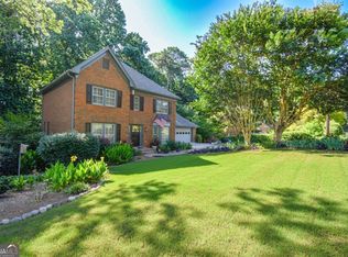 5245 Bowers Brook Dr, Lilburn, GA 30047