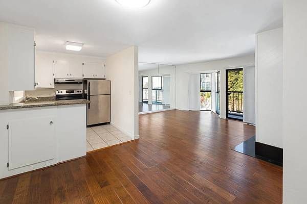 1st image of 1817 California St APT 303