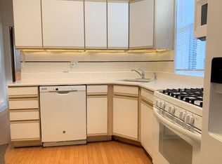 3828 N Damen Ave #3, Chicago, IL 60618