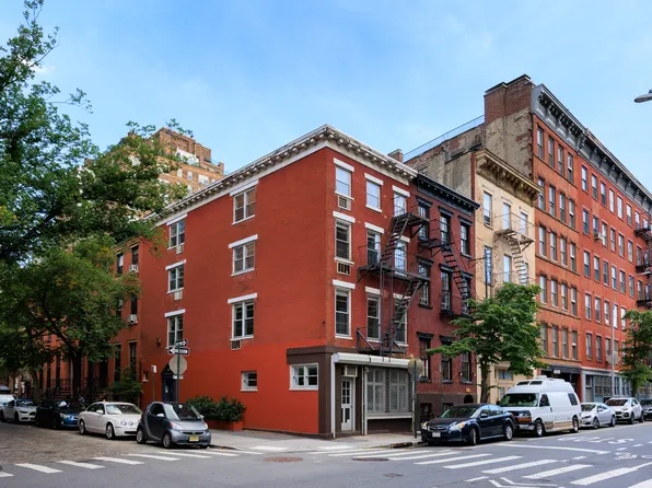 807 Greenwich Street