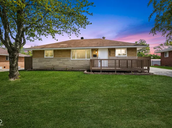 631 S 9th Ave, Beech Grove, IN 46107