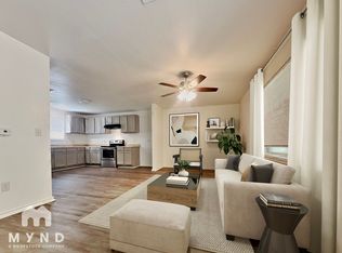 949 Guam St, Wake Village, TX 75501