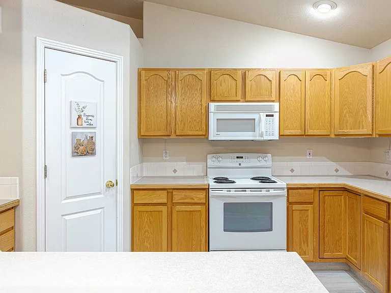 2182 E Clarene St — Photo 19