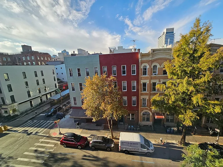 101 Bedford Ave #B-613 — Photo 5