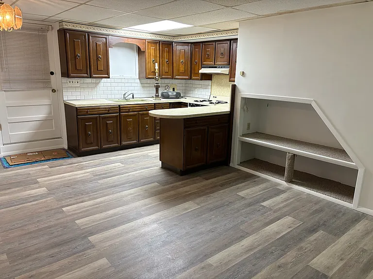 1414 Manor Ln #A — Photo 3