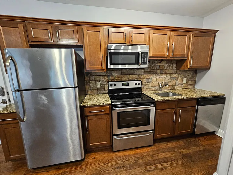 1066 Piedmont Ave NE #106 — Photo 5