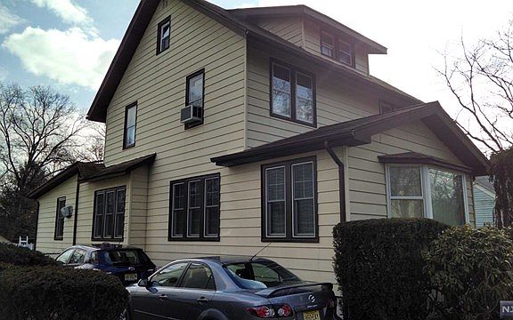 2nd image of 41 Garden Pl