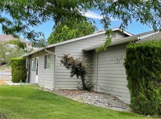 1802 Rocklund Dr, Wenatchee, WA 98801