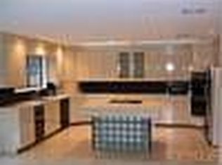 14 Lakeview Rd, Ossining, NY 10562