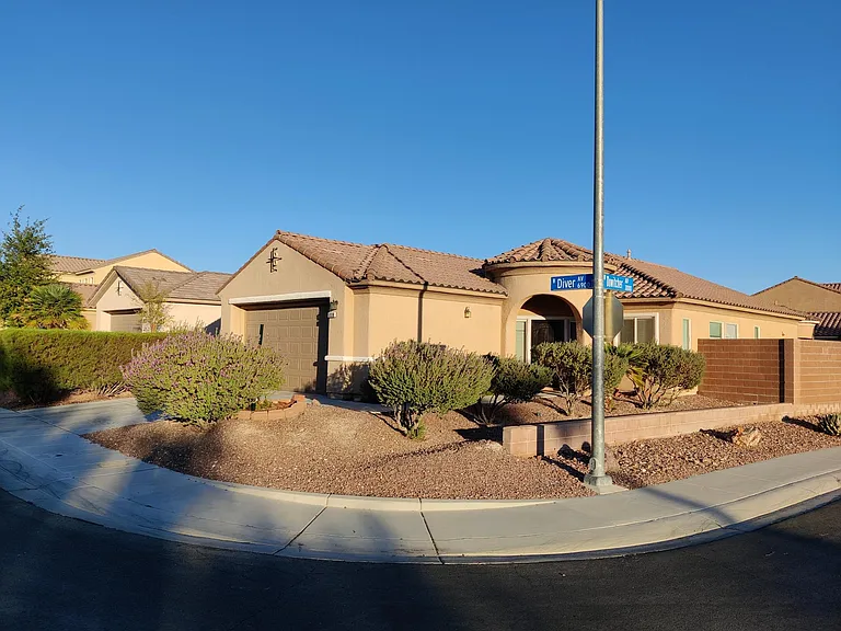 6938 Diver Ave — Photo 2