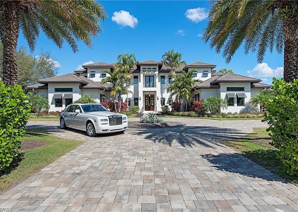 119 Carica Rd, Naples, FL 34108 | Zillow