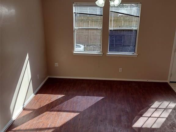 2nd image of 475 Folk Crest Ln