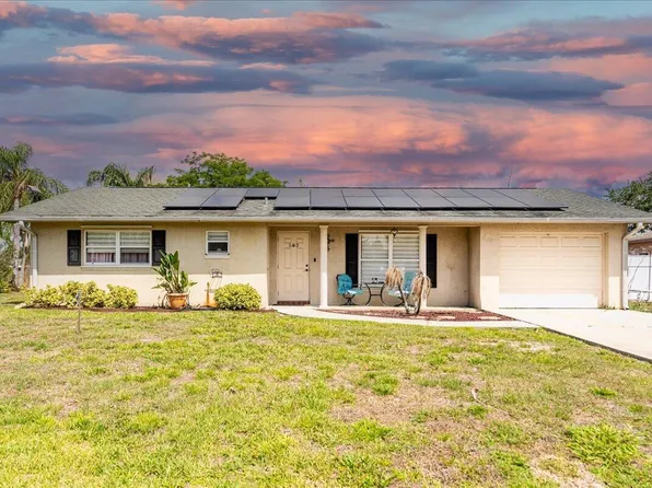583 SE Greenway Terrace, Port St Lucie, FL 34983