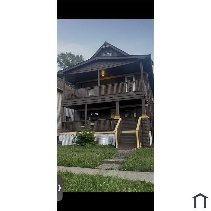 11010 Dove Ave photo 1
